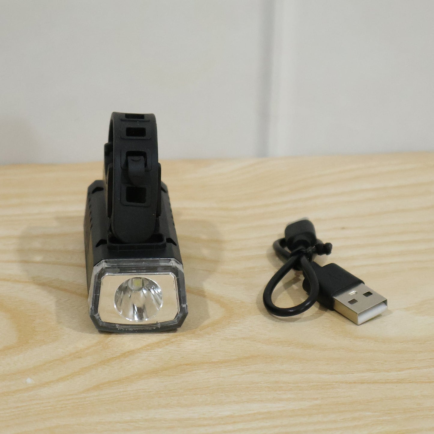 Bicycle Headlight – 400 Lumen USB Rechargeable | Indo Glow