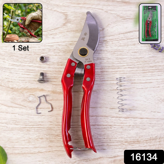 Ergonomic garden shears and pruner pack for various gardening needs.