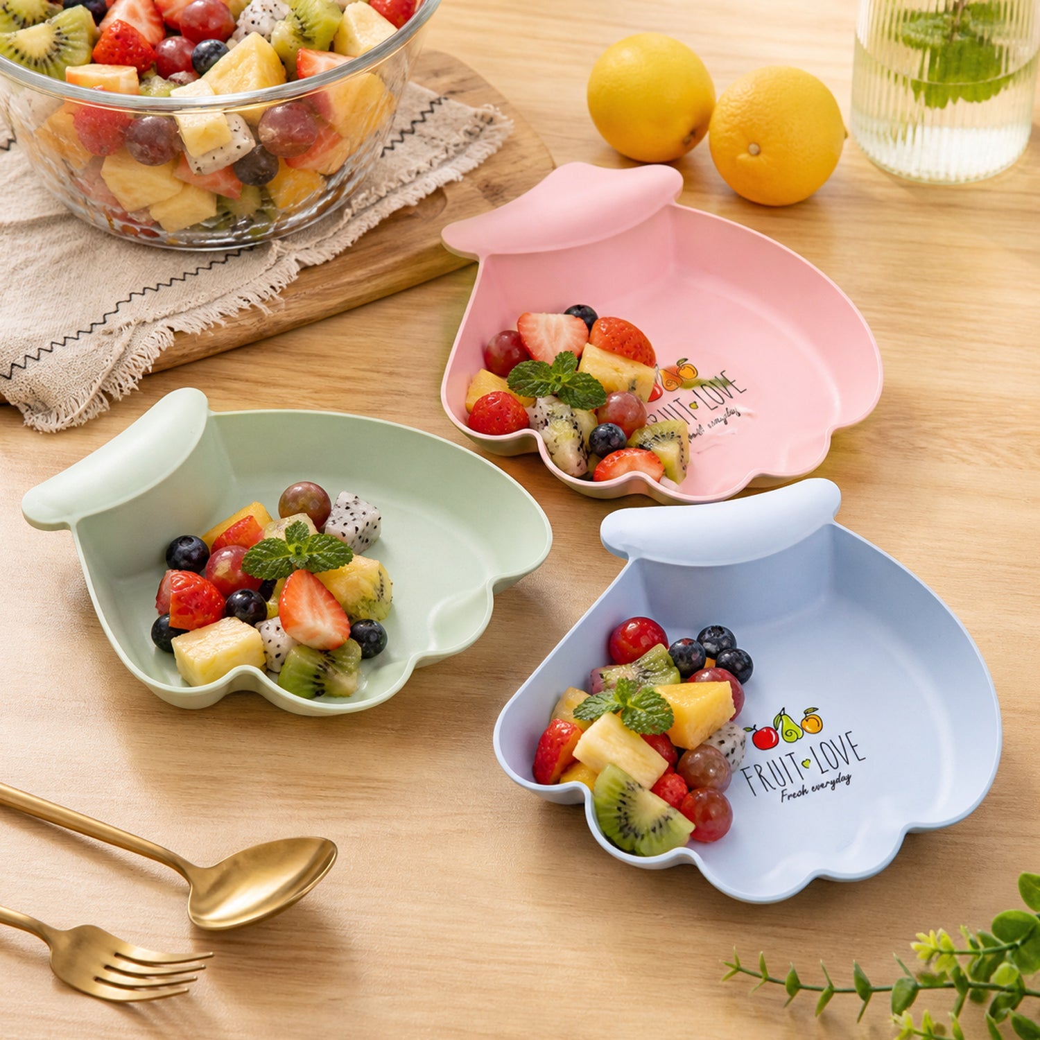 Playful cartoon kids tray with ergonomic handle
