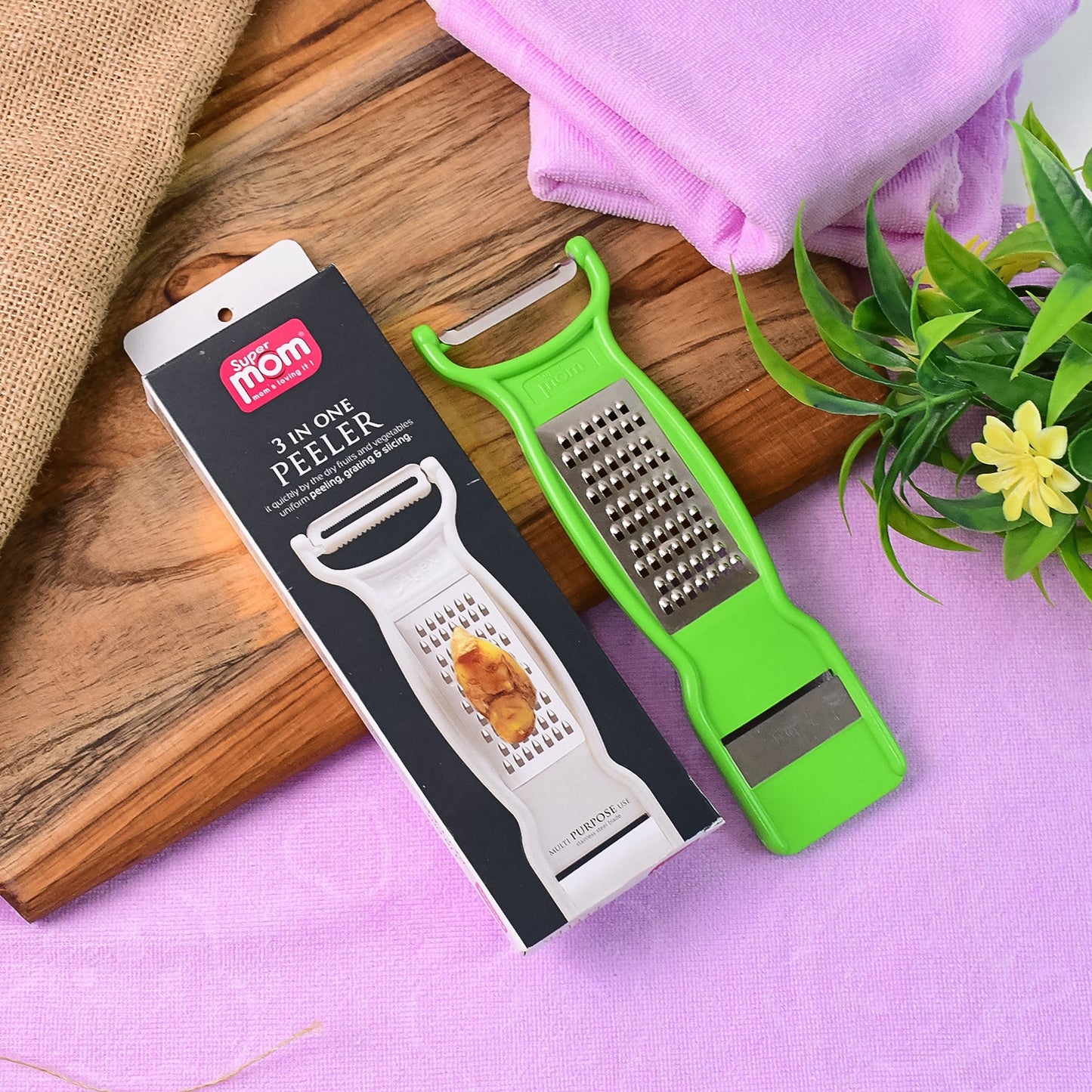 Multi-use kitchen peeler for fruits and vegetables