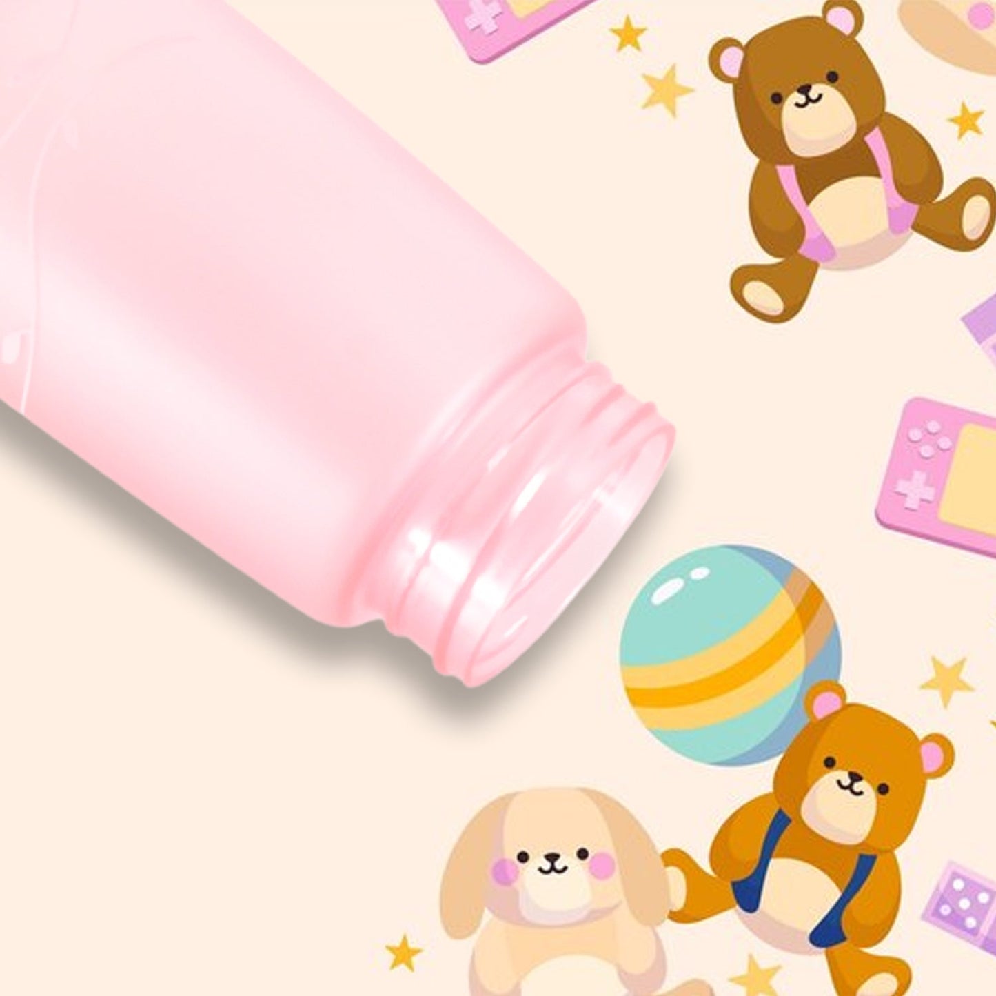 The leakproof cap of the plastic water bottle, featuring a visible rubber sealing ring.