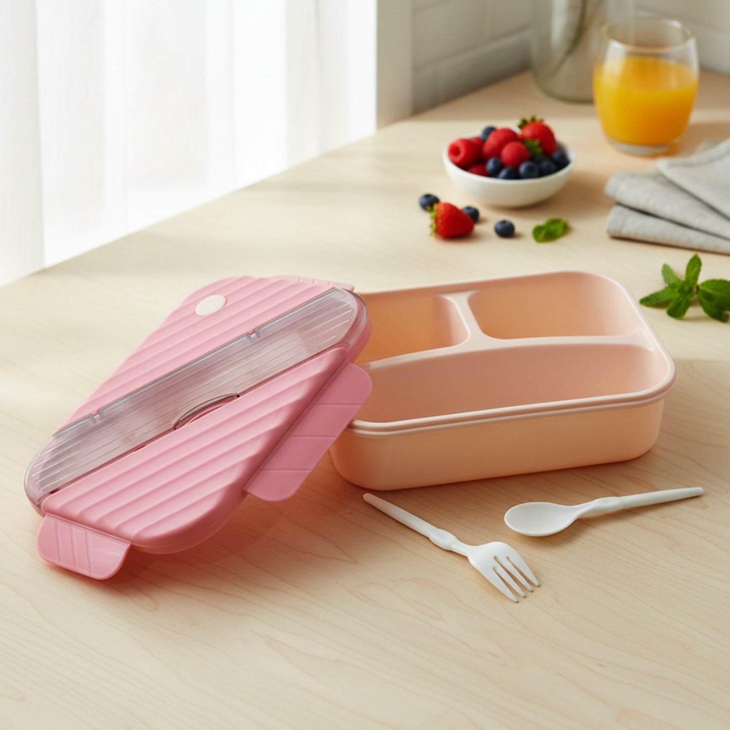 Children’s food storage container, plastic, with sections for different foods lunch box