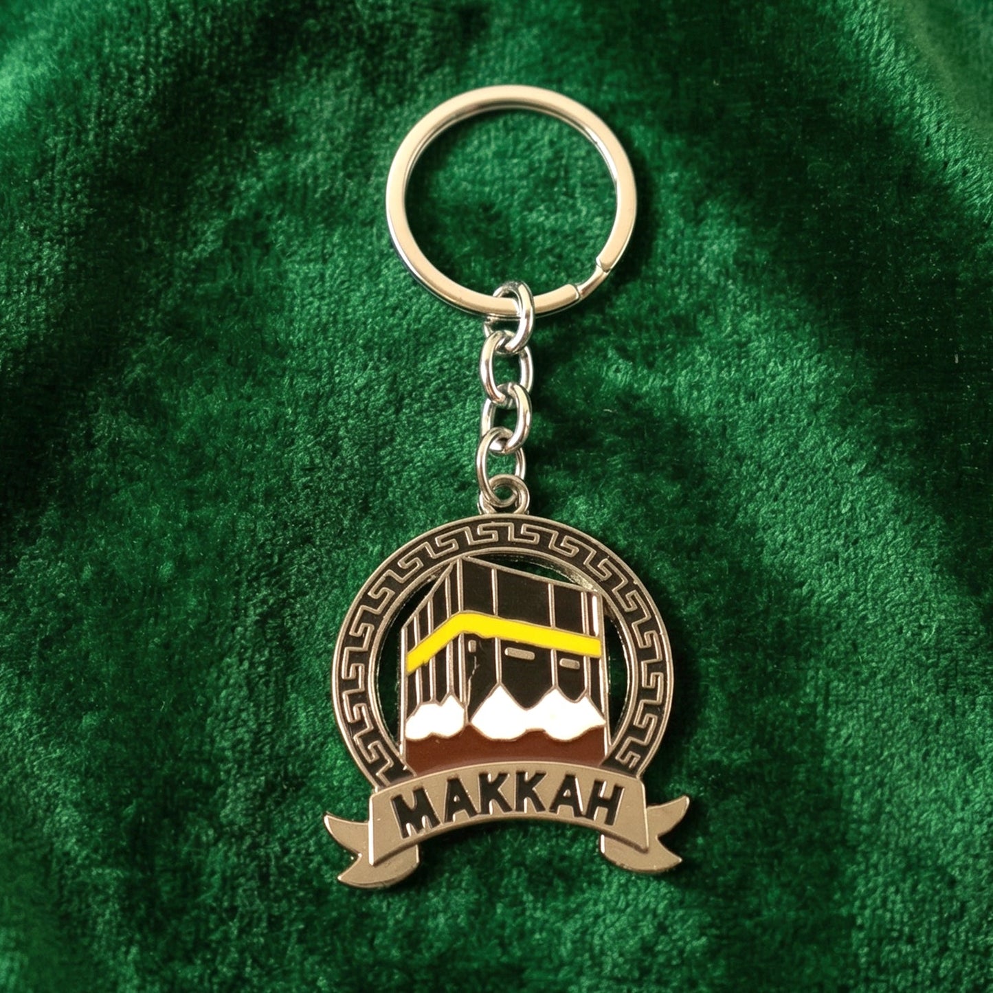 Makkah themed decorative metal keyring with pendant