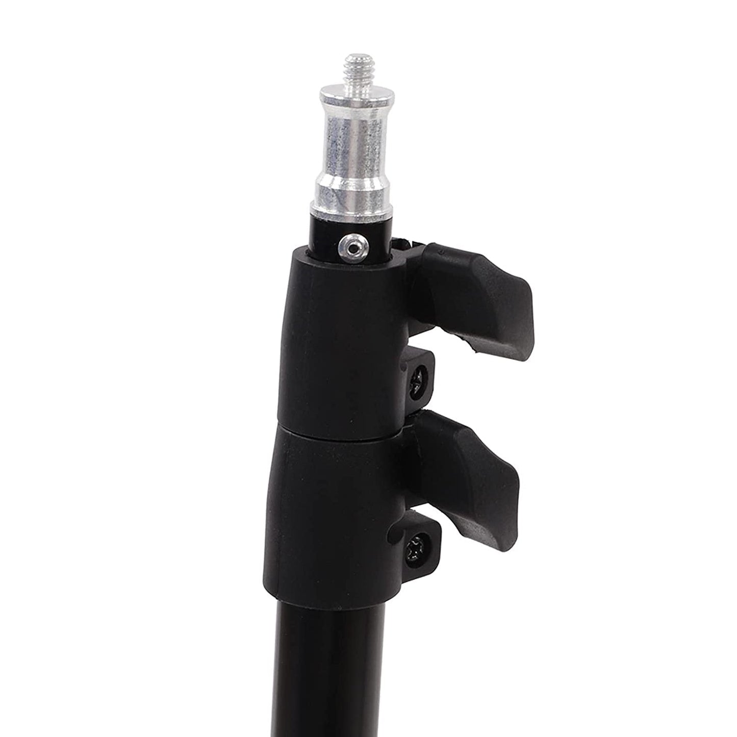 Close-up of the robust build and anti-slip feet of the professional DSLR camera tripod.