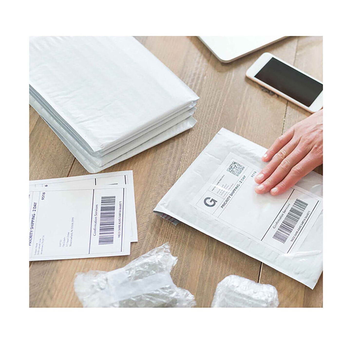 Roll of 100x150mm Shipping Thermal Labels for e-commerce.