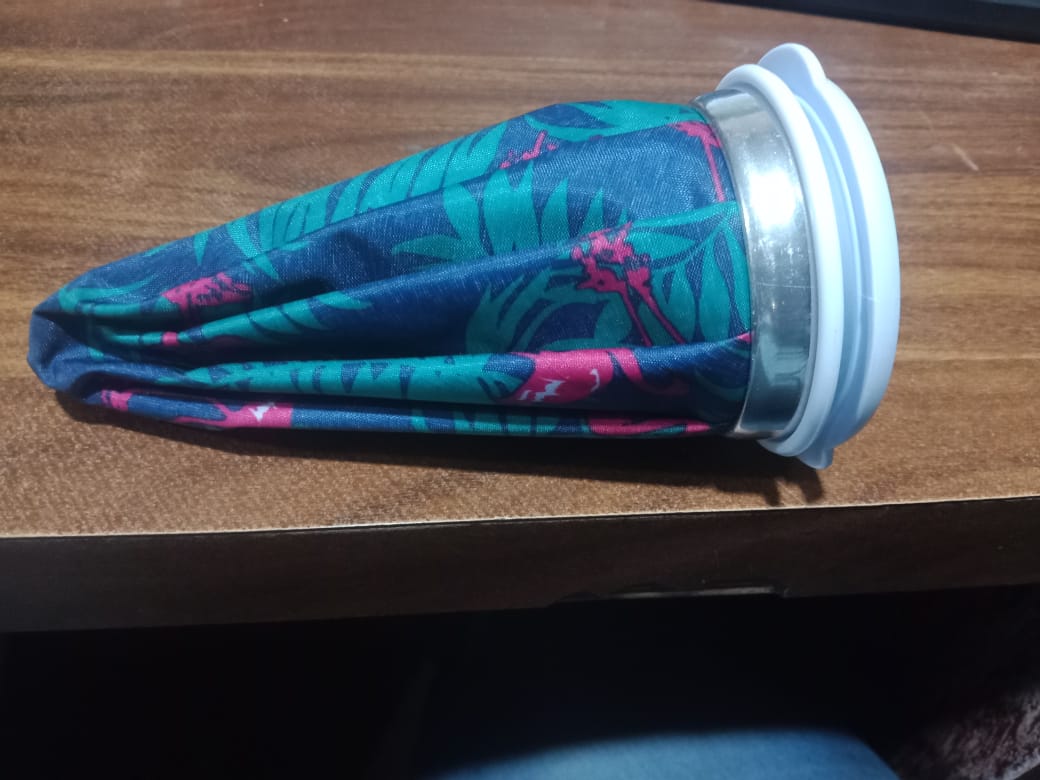 Packaging of the Velvet Wellness Pain Relief Ice Bag, showing product details.