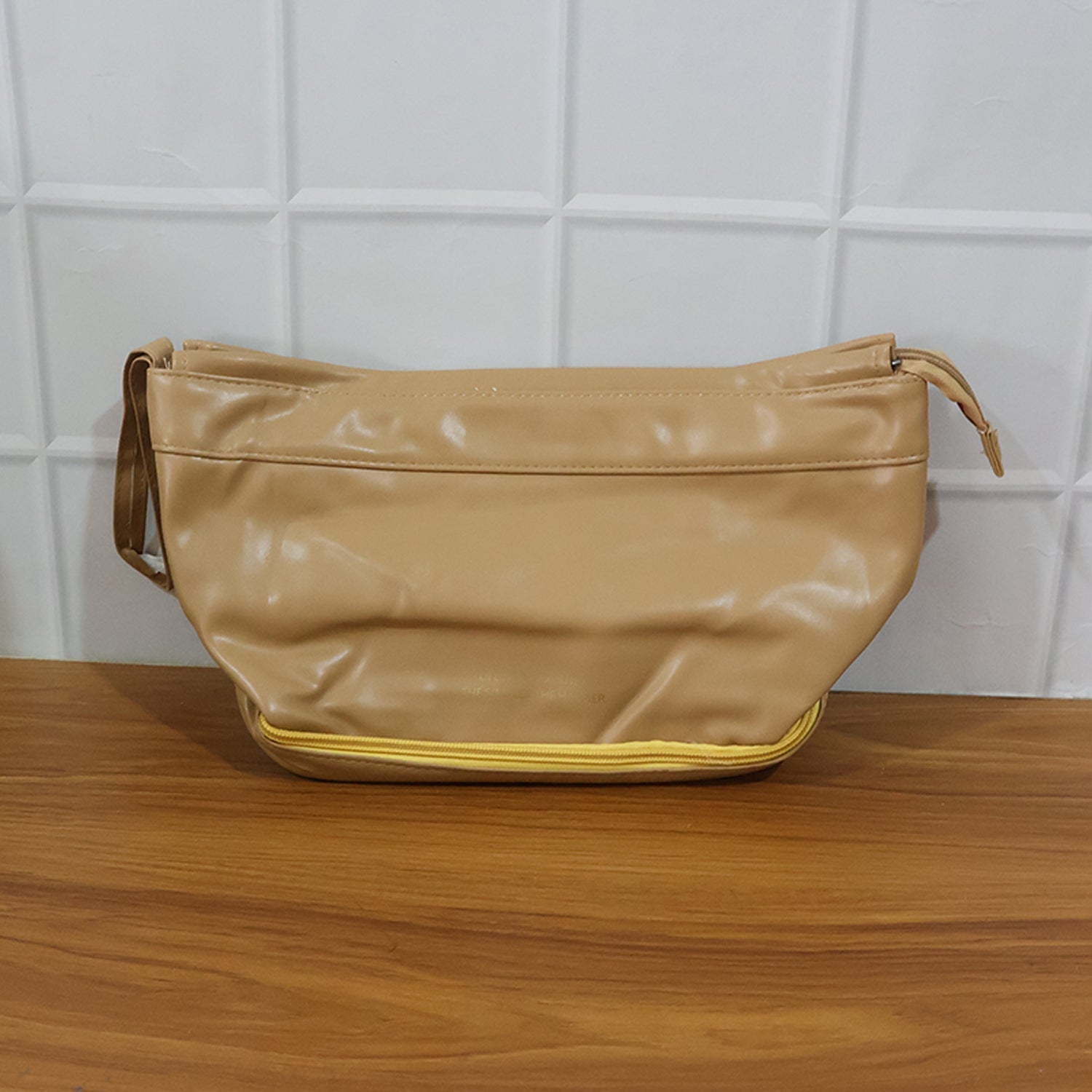 Travel-friendly makeup organizer bag with zipper closures