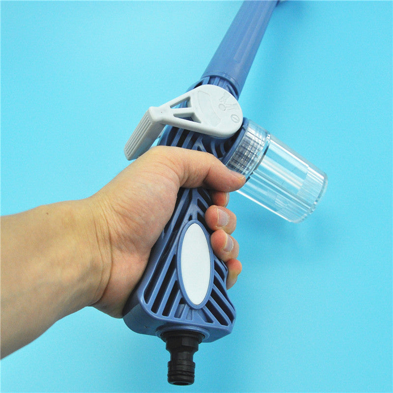 Detailed view of the nozzle on the 8-in-1 turbo water spray gun.