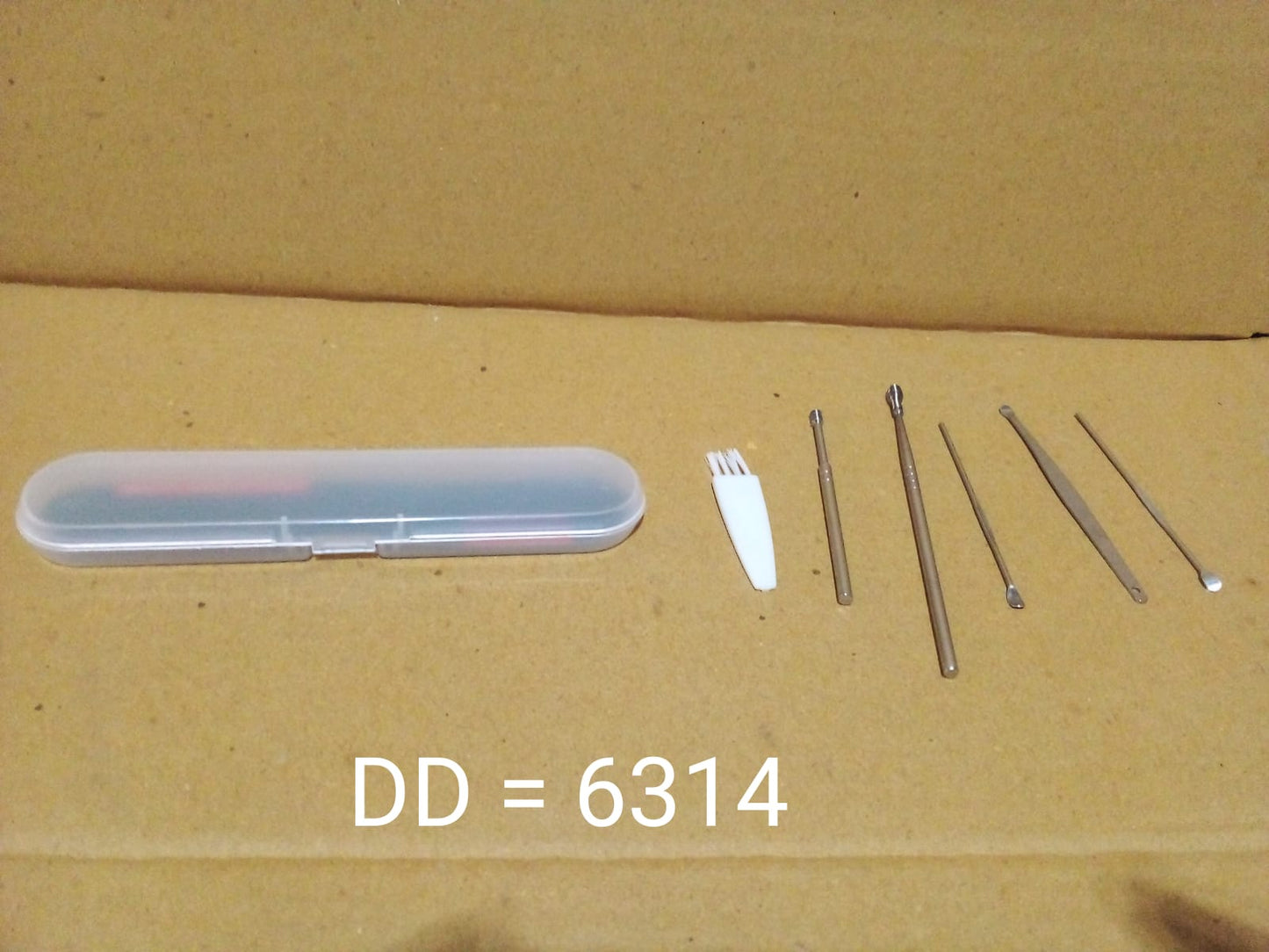 The XcelSafe Earwax Removal Kit, a complete set for personal ear hygiene.